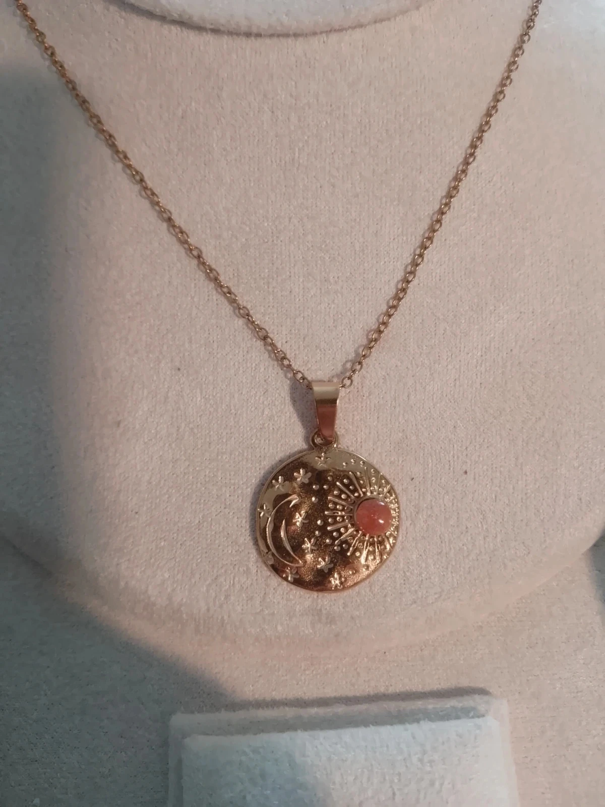 Collier astres et véritable pierre de soleil – photo 3